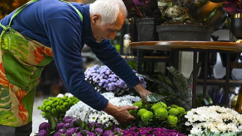 Esnafa Anneler Günü’nde 100 Milyar Lira Ciro