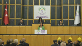 PKK’nın fesih kararından sonra DEM Parti MYK’sını topluyor