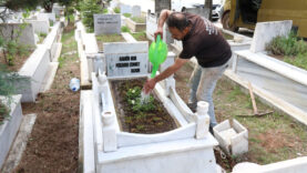 Eskişehir’de Mezar Bakımına Dair İlginç Bir Hikaye: Avrupa’dan Müşterileri Olan Namık Kemal Şahinli