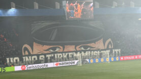 UEFA, Fenerbahçe maçında Viktoria Plzen tribünlerinin açtığı pankartın cezasını açıkladı