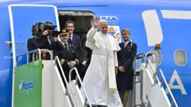 Papa Filistin’de iki devletli çözüm istiyor