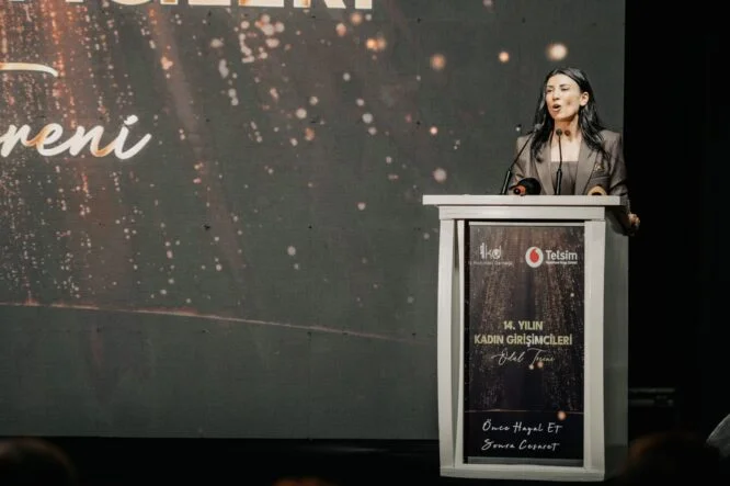 1762939902609ÖZDENEFE ÖDÜL TÖRENİ 4