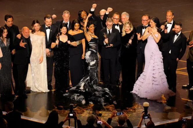 17736439317591367527-1098653560